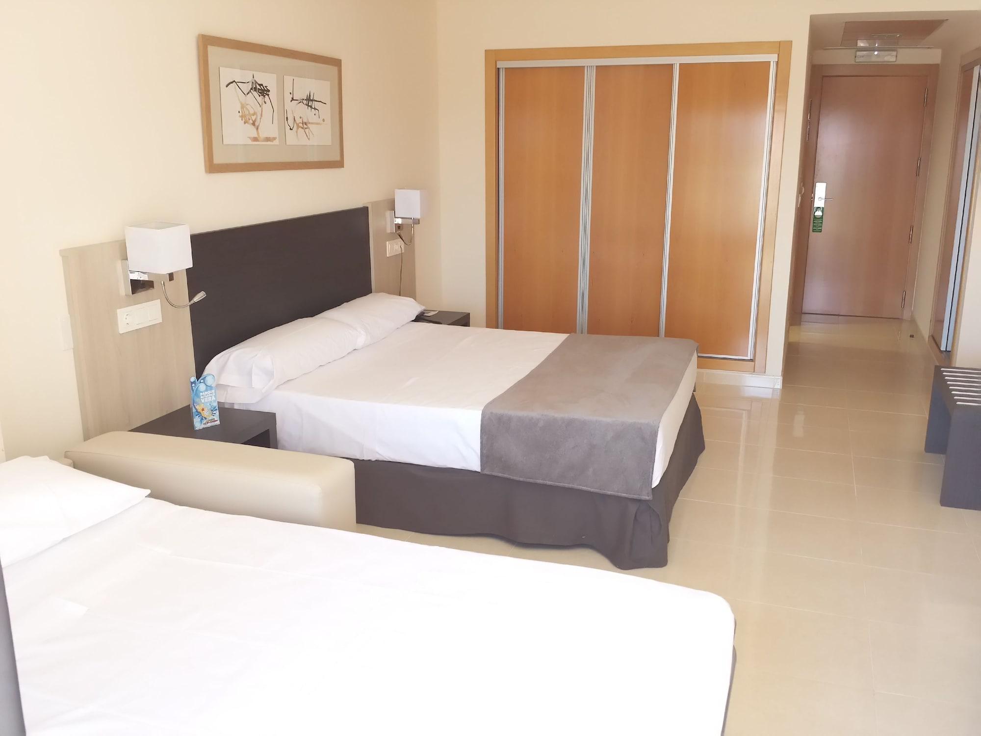Hotel Adaria ベラ エクステリア 写真